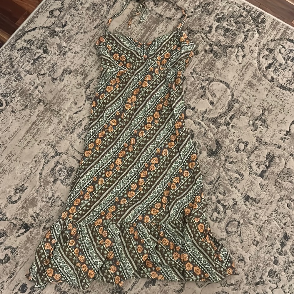 Cutest dress alert !!